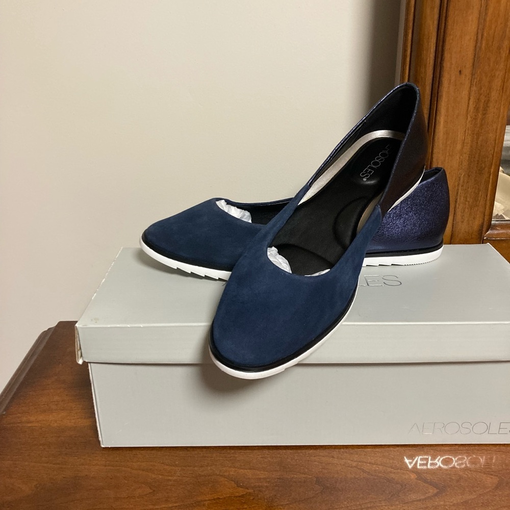 AEROSOLES Night Spell Navy Blue Suede and Metallic Ballet Flat NWT